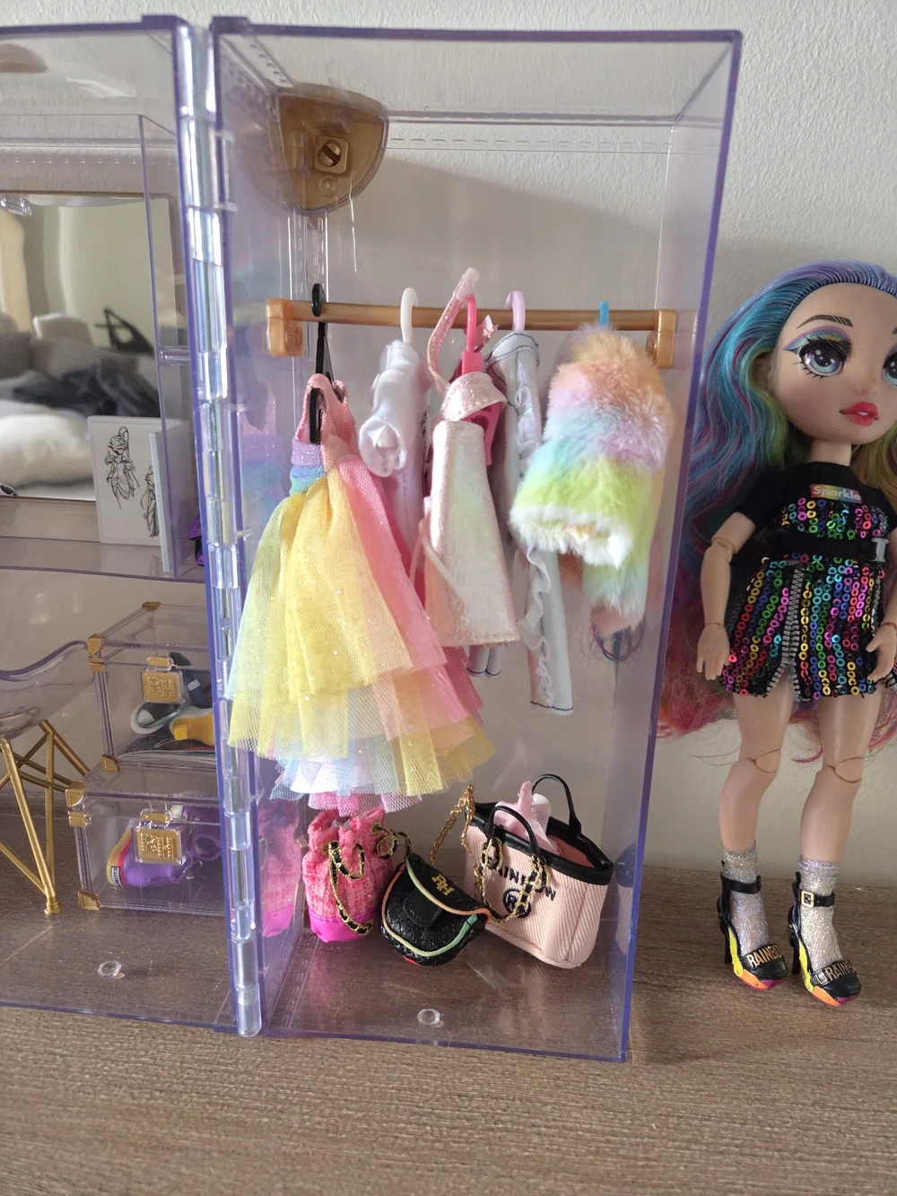Rainbow High Deluxe Fashion Closet